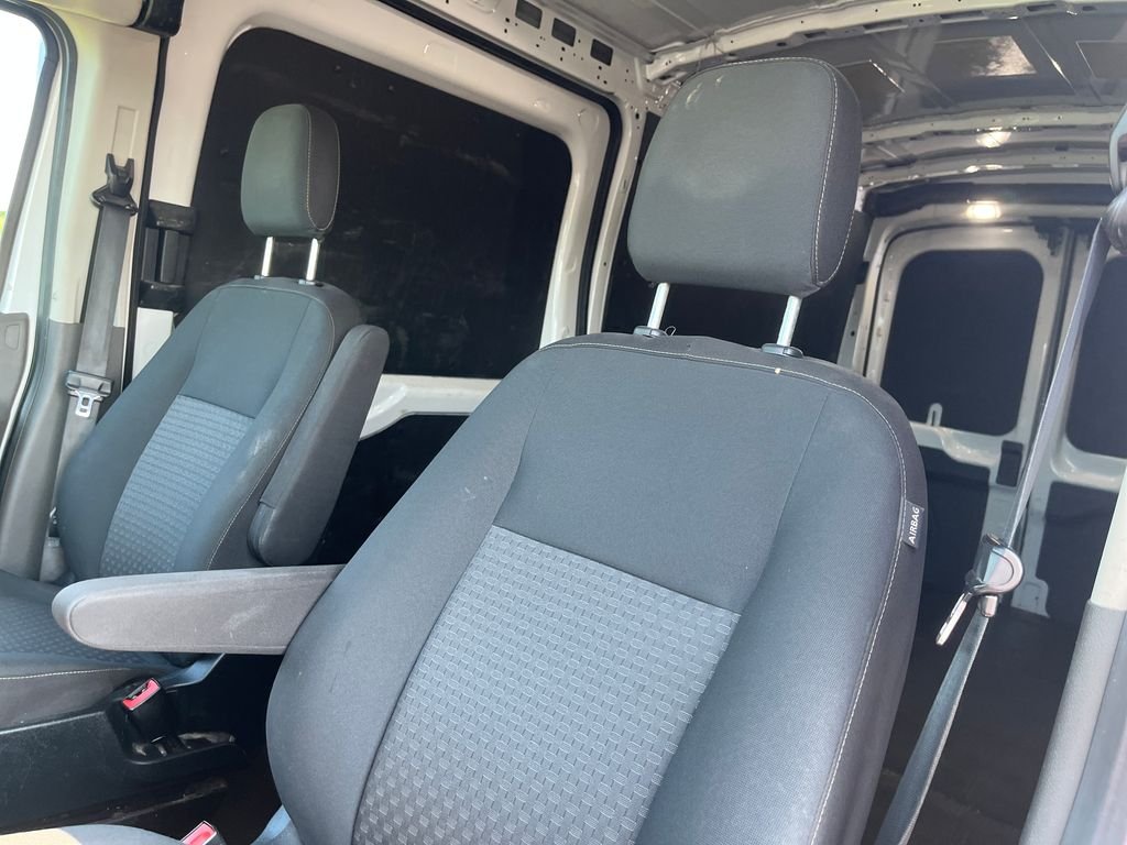 Used 2022 White Ford Base image 13