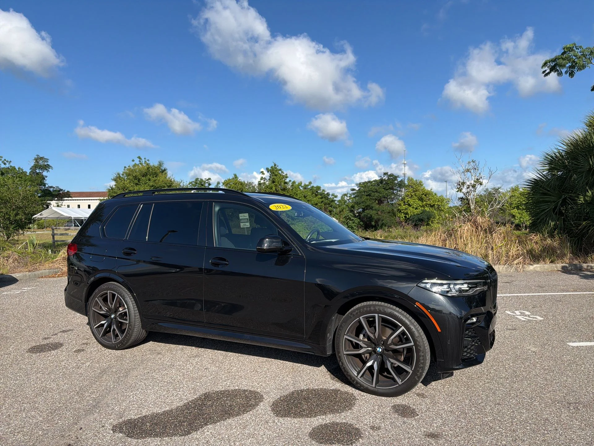 2022 BMW X7 xDrive40i's photo