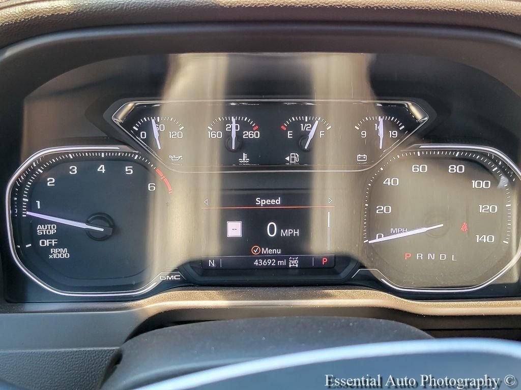 Used 2019 Red Quartz GMC SLT image 10