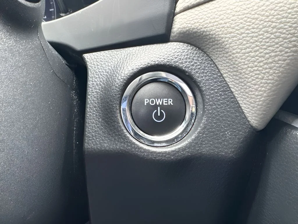 Used 2023 Beige Toyota XLE Premium image 21