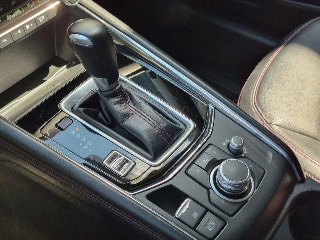 Used 2025 Gray Mazda 2.5 S Carbon Edition image 18