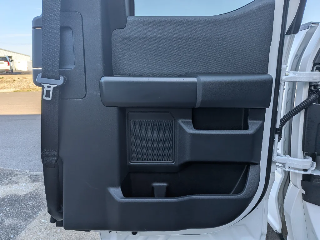 Used 2023 Oxford White Ford XL image 24