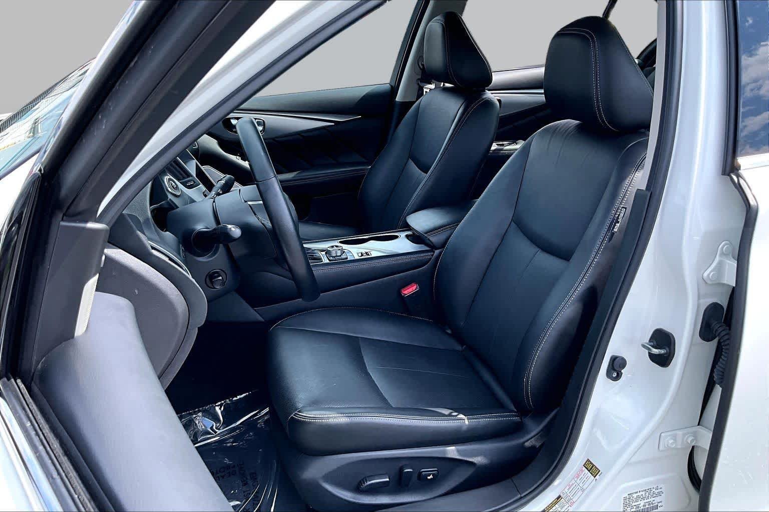 Pre-Owned 2024 INFINITI Q50 LUXE