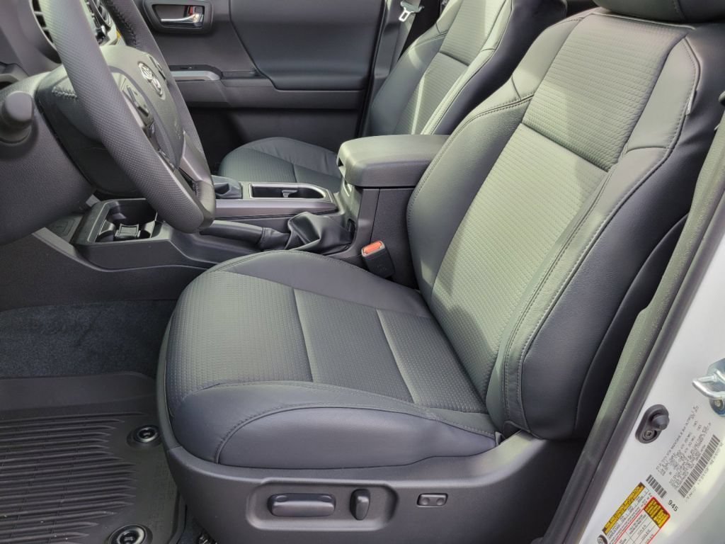 Used 2023 Ice Toyota TRD Off-Road image 23