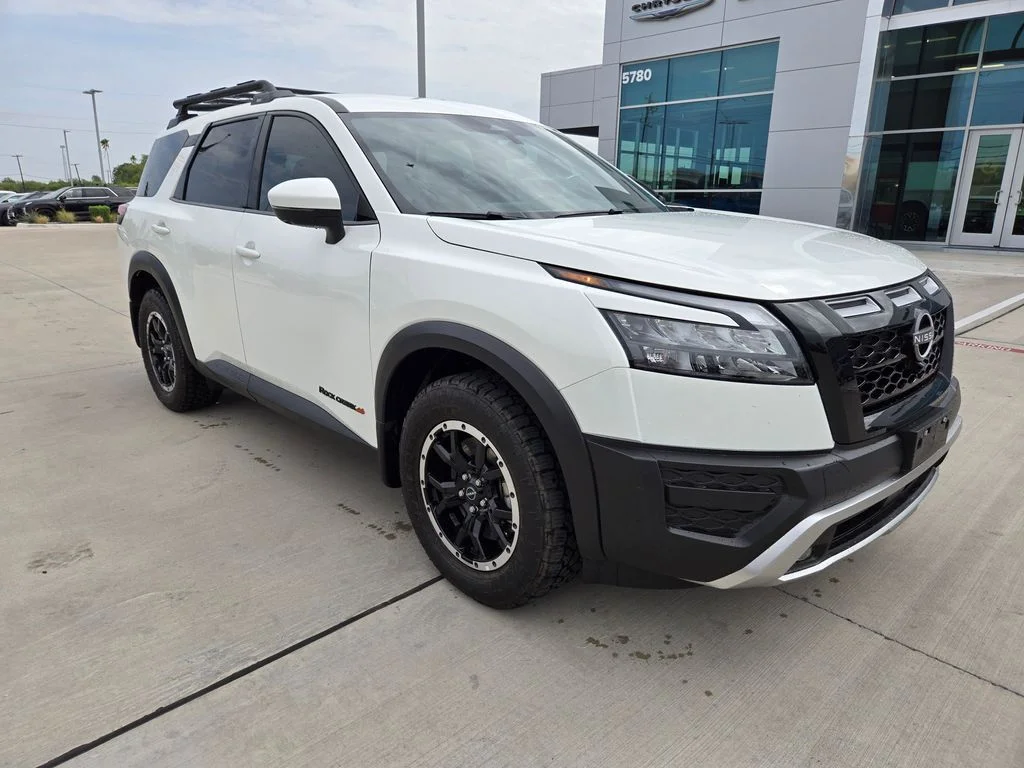 Used 2025 White Nissan Rock Creek image 1