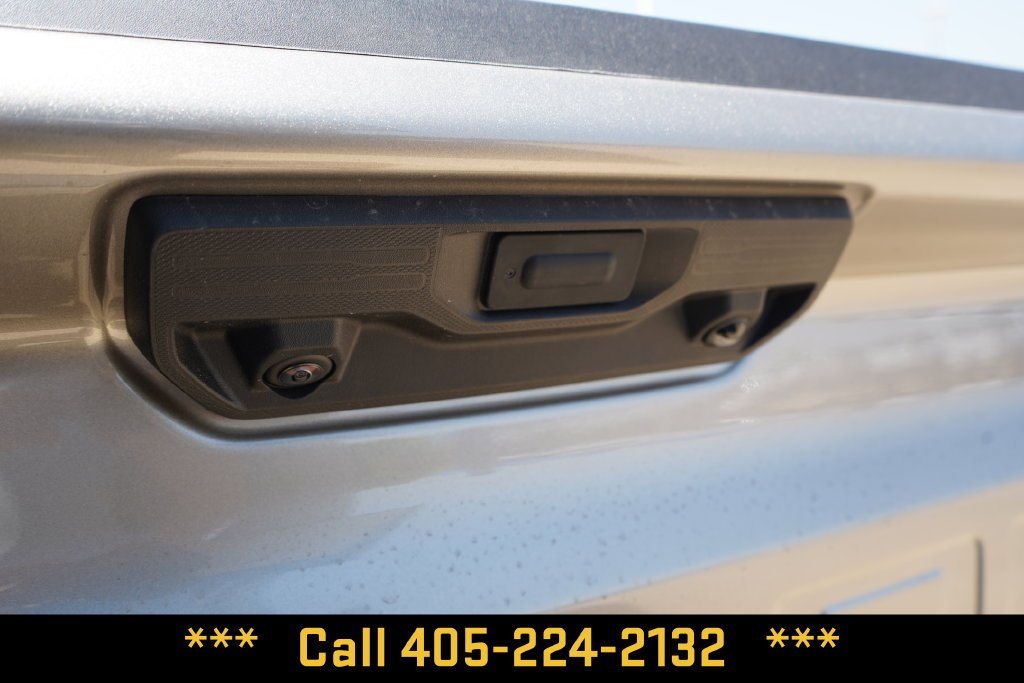 New 2026 Special Exterior Color Chevrolet LT image 15