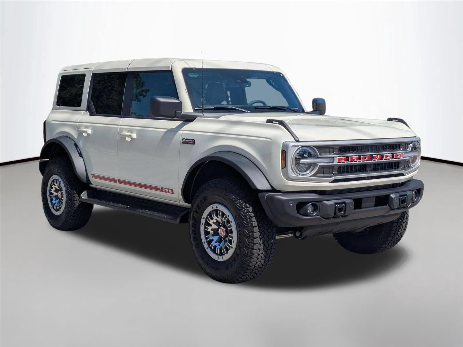 New 2026 Wimbledon White Ford Outer Banks® image 3