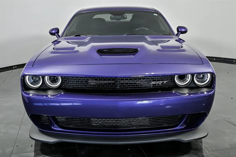 Used 2016 Plum Crazy Pearl Coat Dodge SRT Hellcat image 4