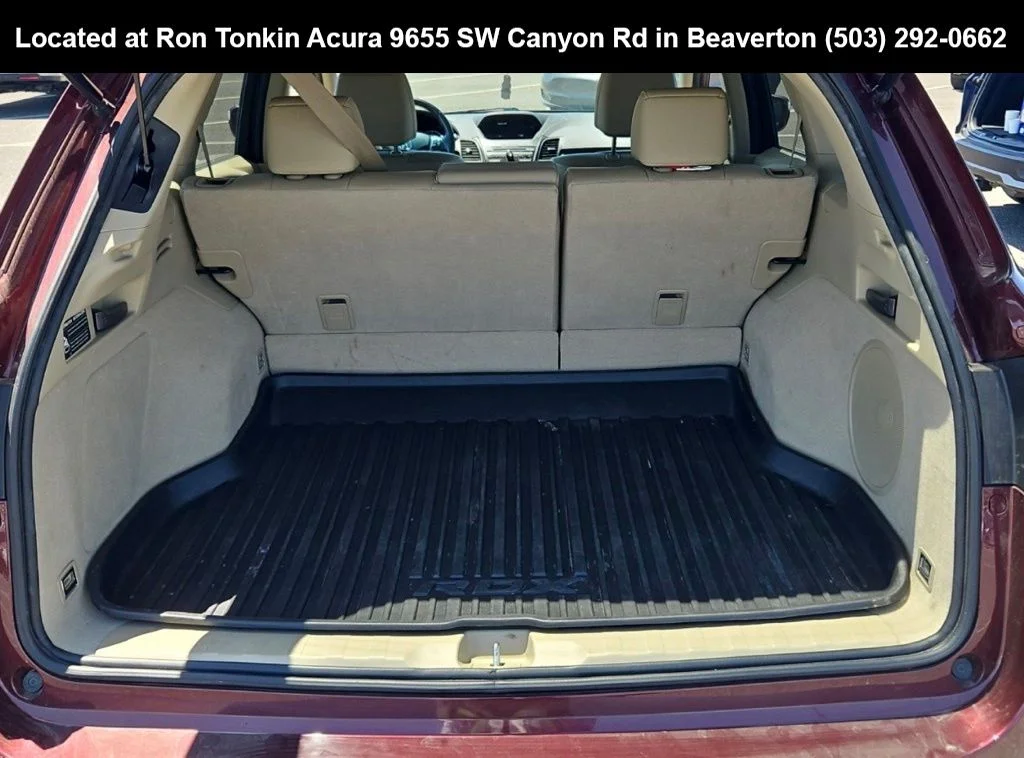Used 2017 Basque Red Pearl II Acura Base image 10