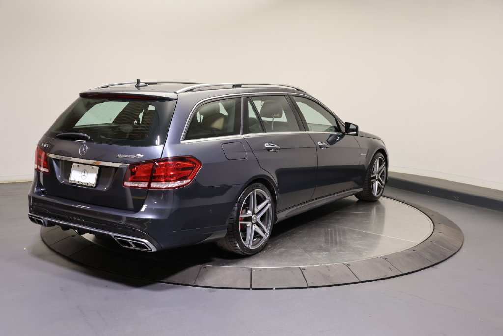 Used 2015 Steel Gray Metallic Mercedes-Benz E 63 AMG® image 5