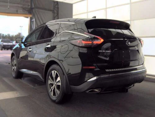 Used 2020 Super Black Metallic Nissan S image 3