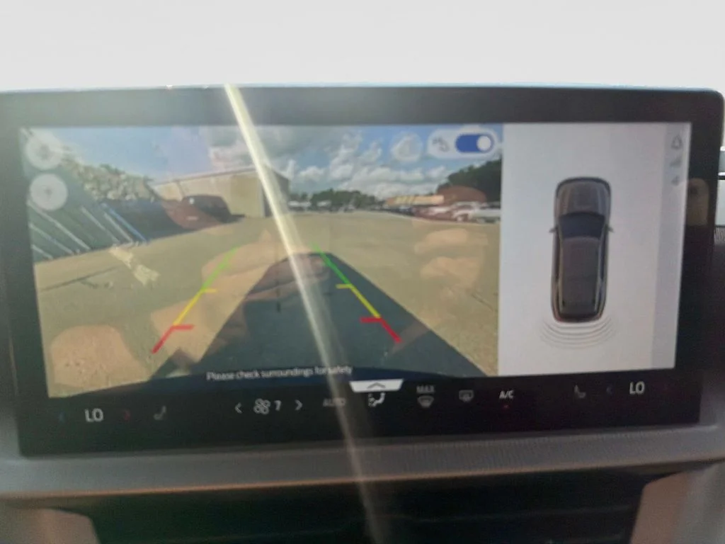 Used 2025 Silver Ford Active image 25