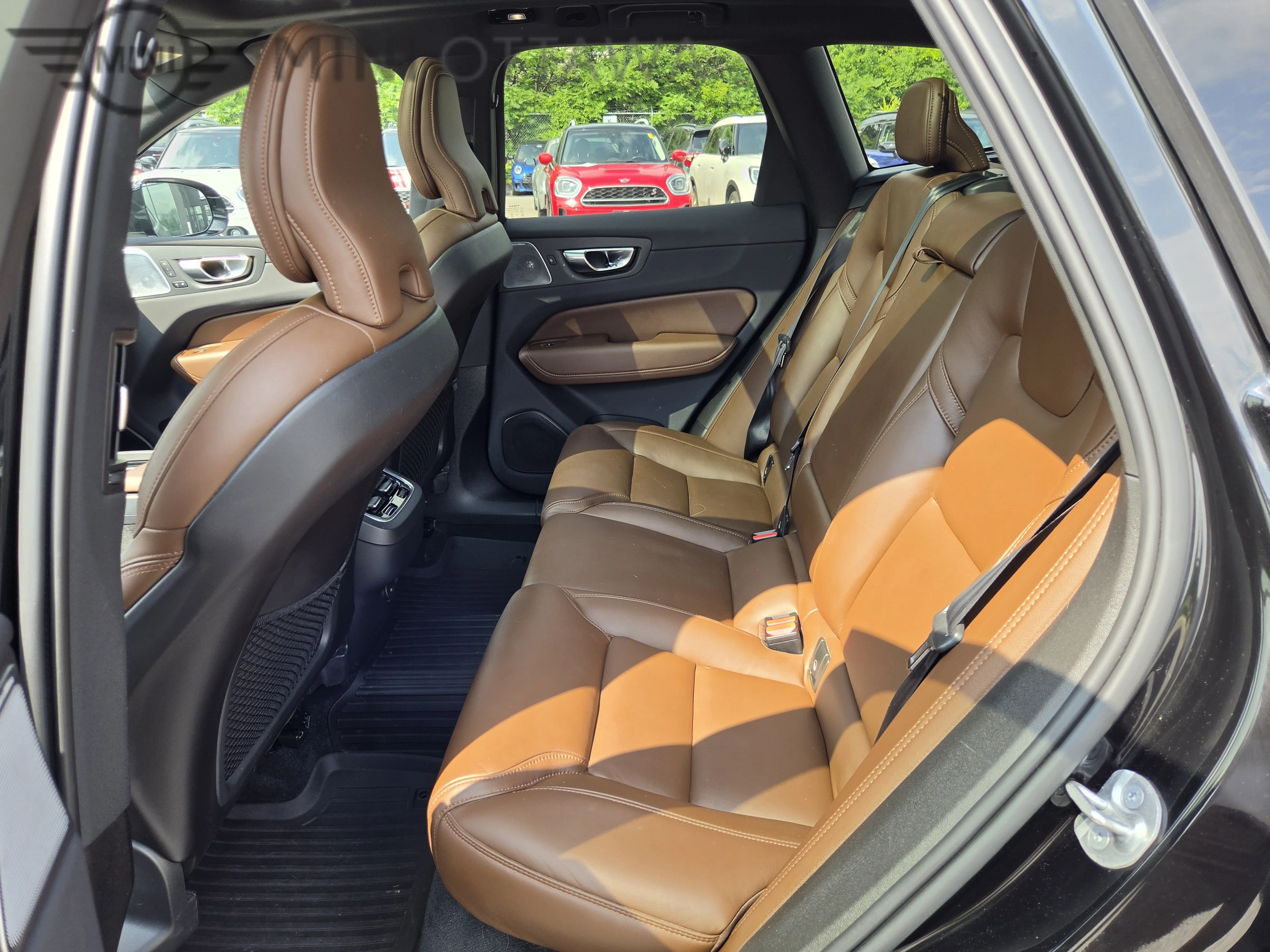 Used 2023 Black Solid Stone Volvo Ultimate Bright Theme image 19