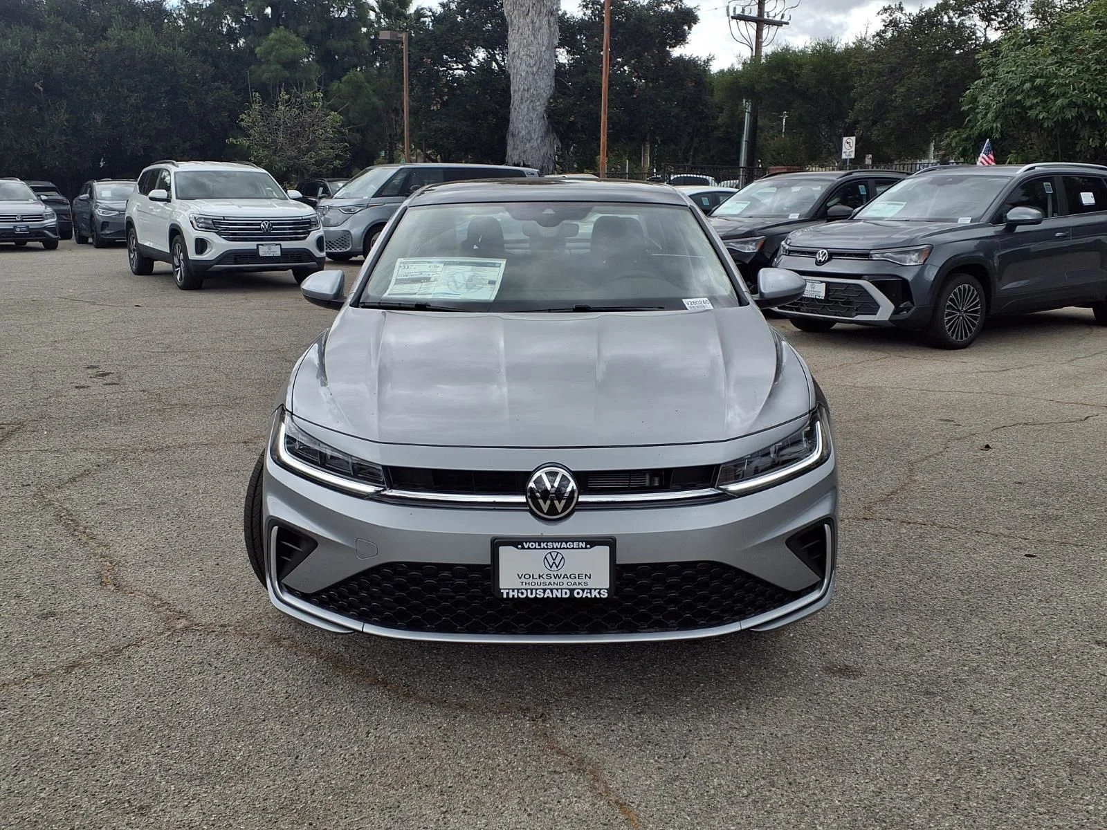 New 2026 Pyrite Silver Metallic Volkswagen 1.5T SE image 2