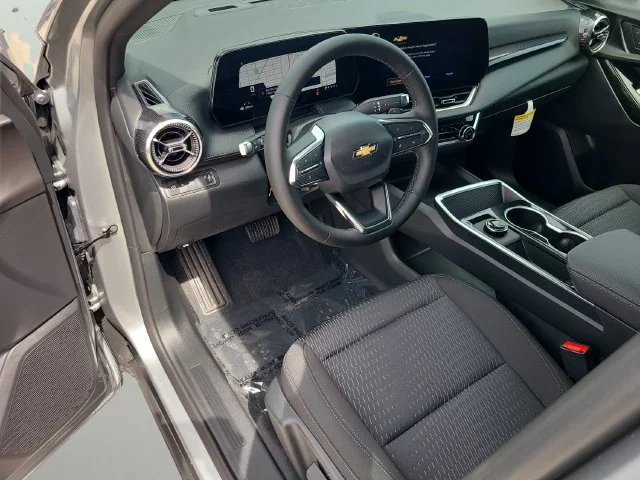 New 2027 Sterling Gray Metallic Chevrolet LT image 20