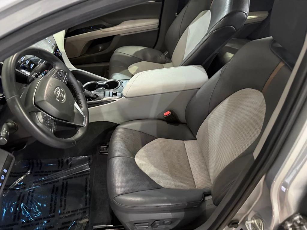 Used 2020 Celestial Silver Metallic Toyota XLE image 22