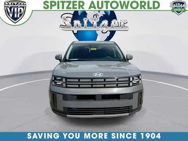 Used 2025 Gray Hyundai SE image 3