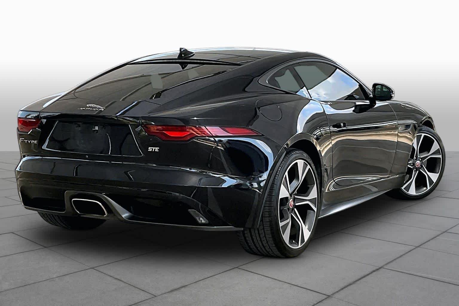 Used 2021 Santorini Black Metallic Jaguar First Edition image 13