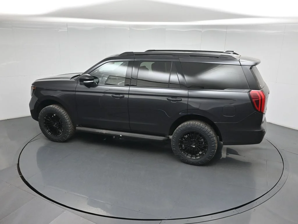 New 2026 Dark Matter Gray Metallic Ford Platinum image 40
