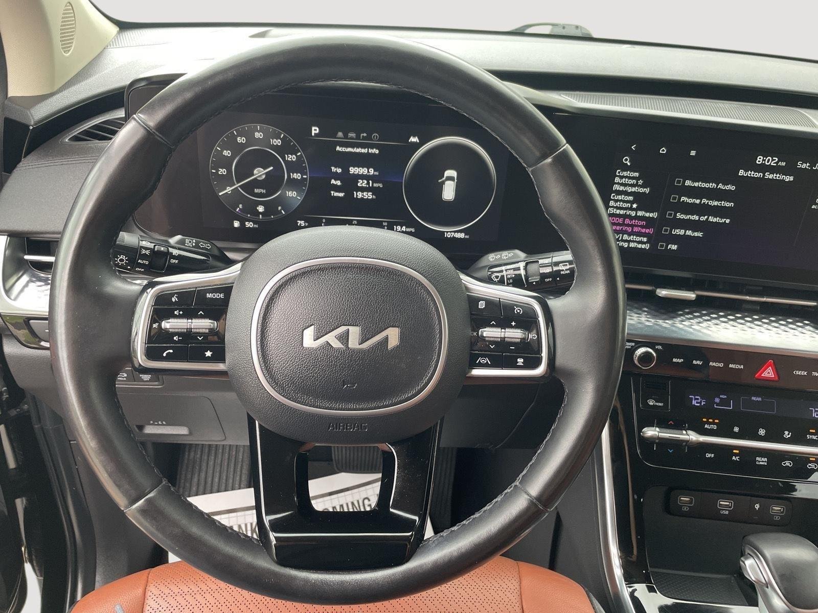 Used 2022 Kia Carnival SX Prestige with VIN KNDNE5H39N6088702 for sale in Kansas City