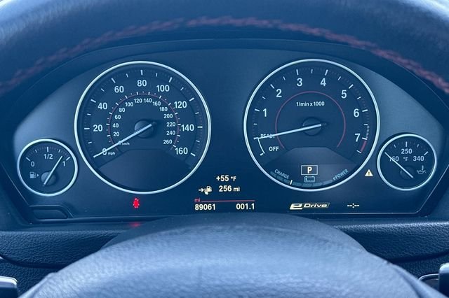 2018 BMW 3 Series 330e - Photo 26