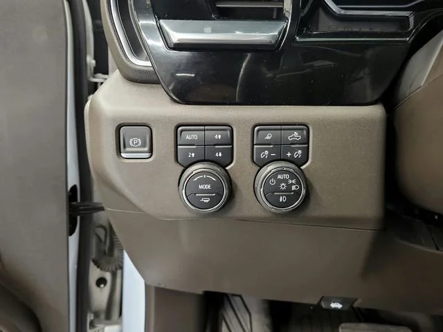 2022 Chevrolet Silverado 1500 LTZ - Photo 35