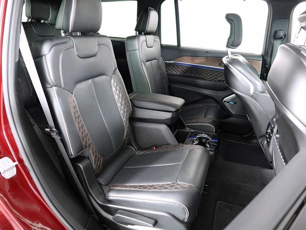 Used 2021 Red Jeep Summit image 20