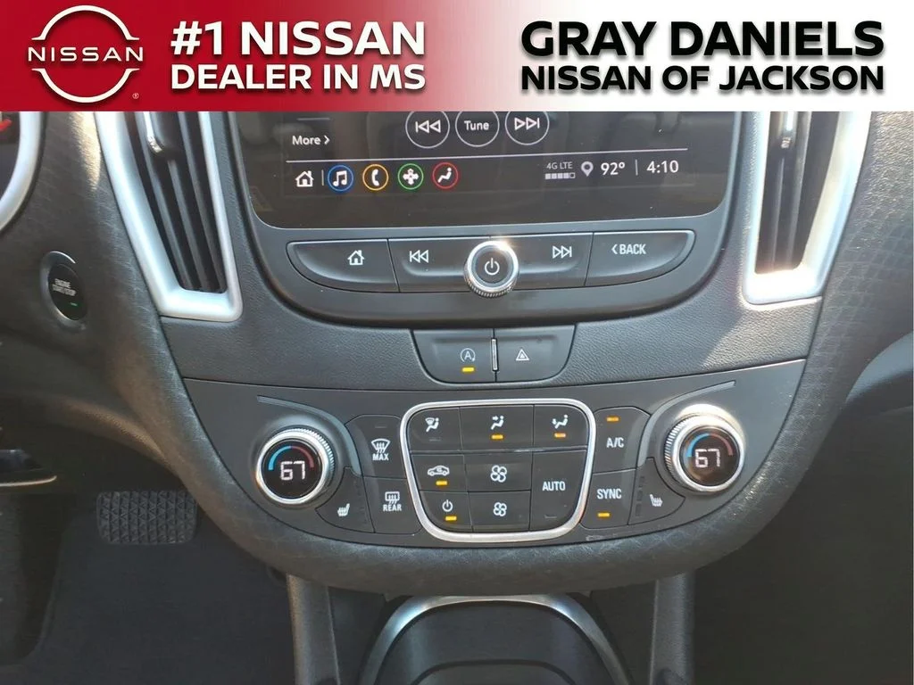 Used 2024 White Chevrolet LT image 17