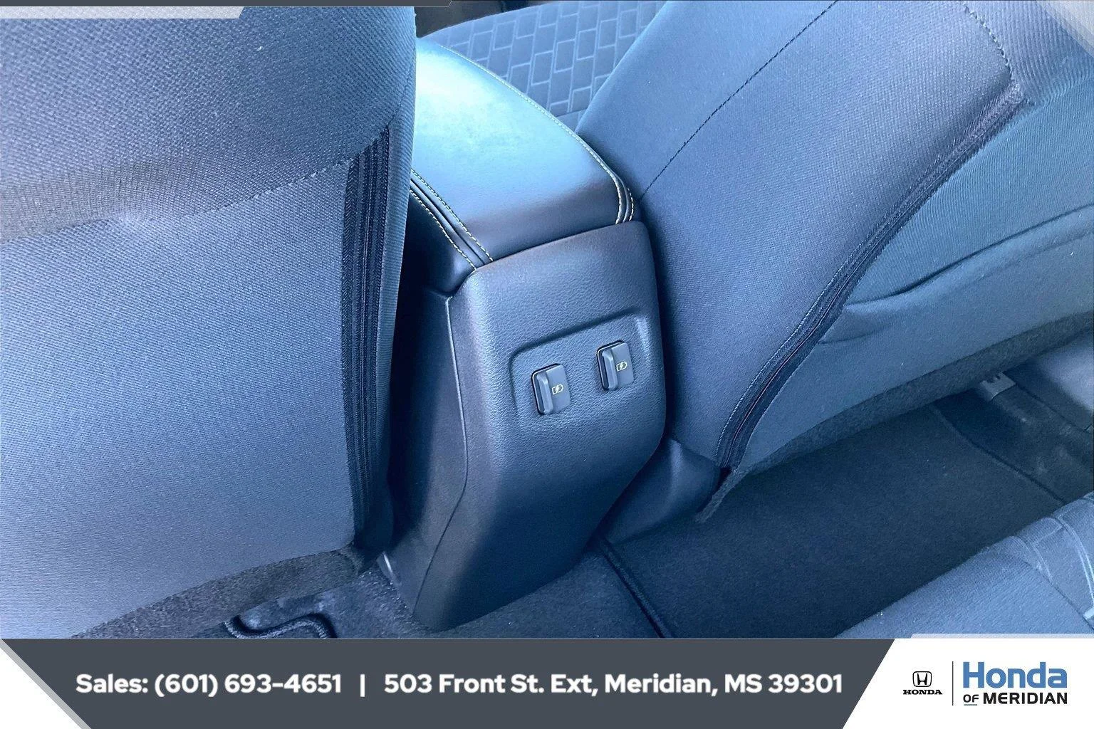 Used 2024 Boulder Gray Pearl Nissan SV image 24
