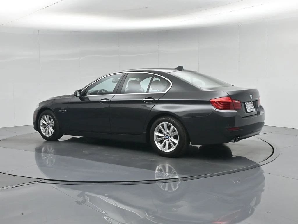 Used 2016 Gray BMW 528i image 6