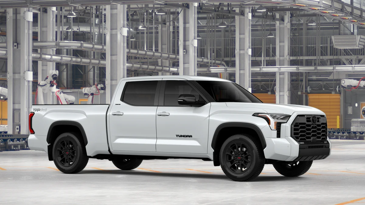 New 2026 Wind Chill Pearl <sup>1</sup> Toyota Limited image 16