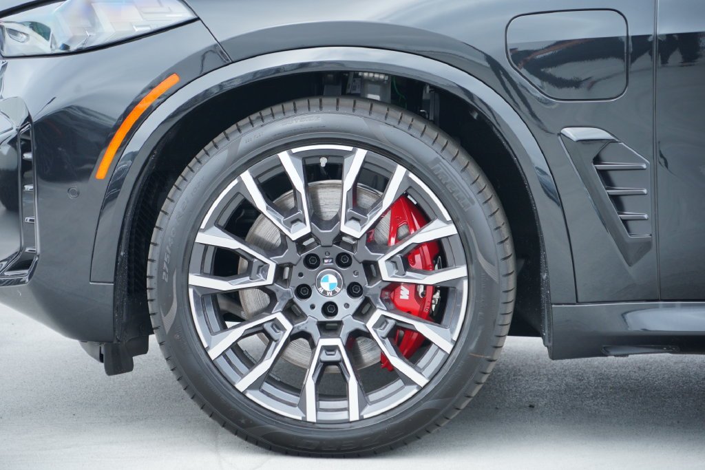 New 2026 Black Sapphire Metallic BMW xDrive50e image 5