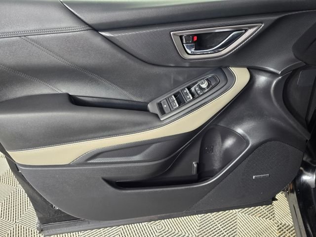 Used 2024 Crystal Black Silica Subaru Limited image 18