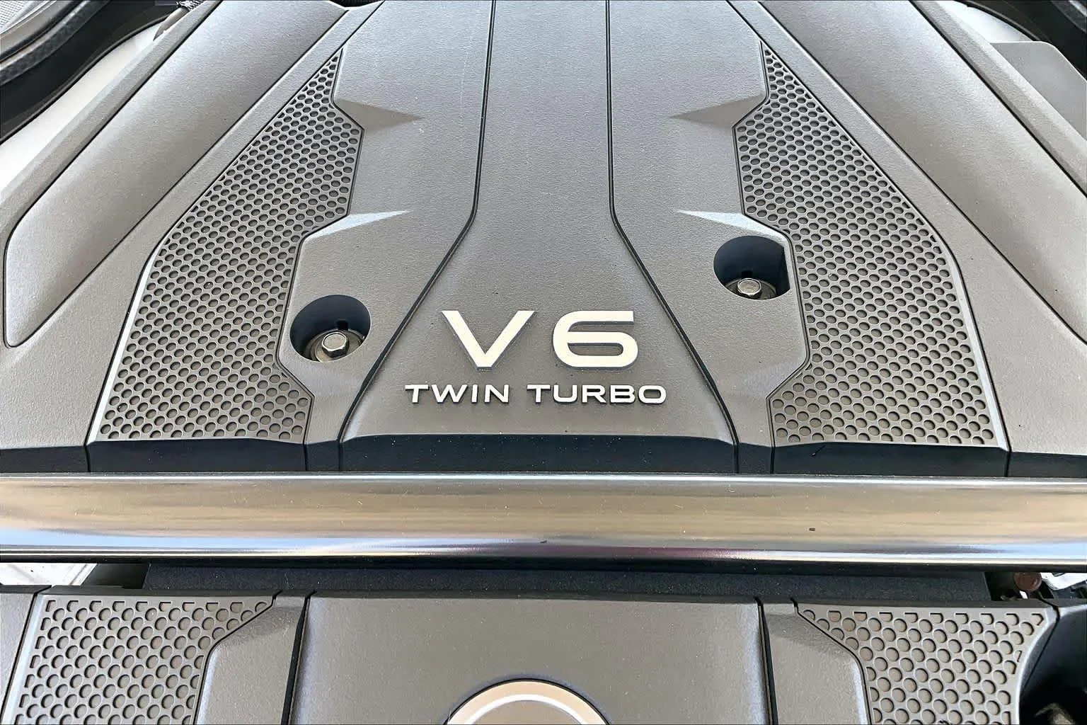 New 2027 Pearl White TriCoat / Super Black Two-tone Nissan NISMO image 17