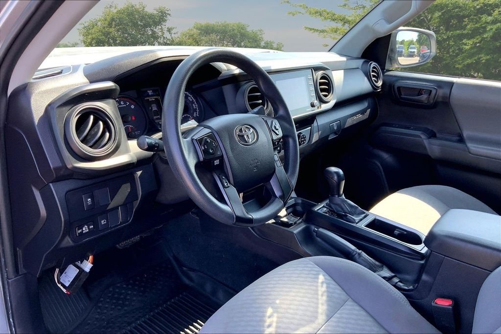 Used 2021 Silver Toyota SR image 17