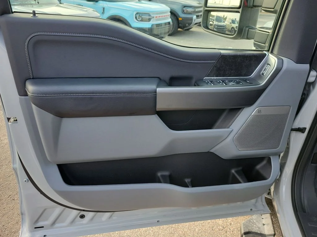 New 2026 White Ford XLT image 14
