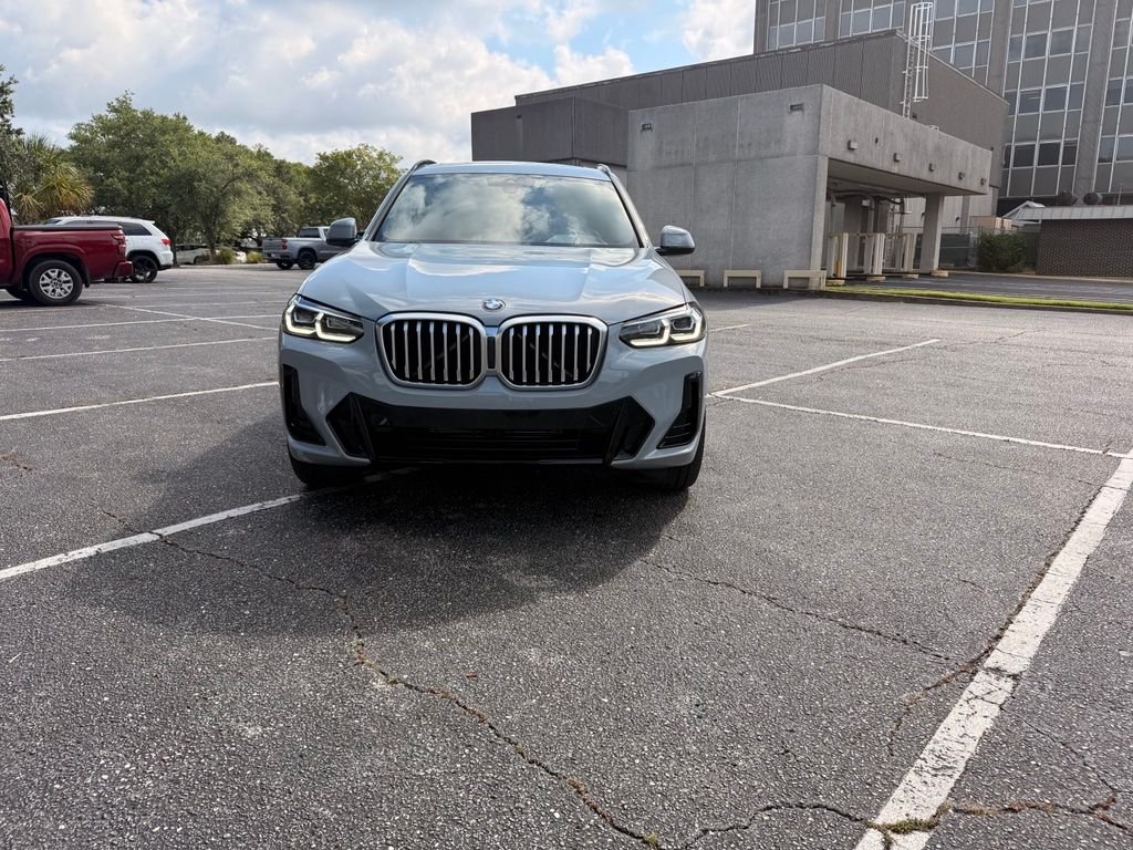 Used 2023 Gray BMW sDrive30i image 2