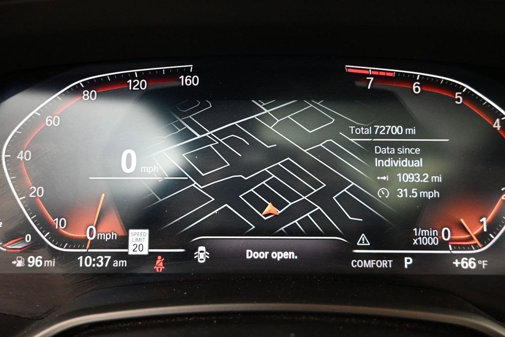 Used 2020 Arctic Gray Metallic BMW xDrive40i image 10