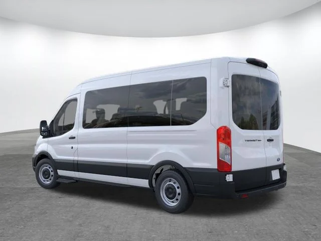 New 2026 Oxford White Ford Passenger Van XL image 4