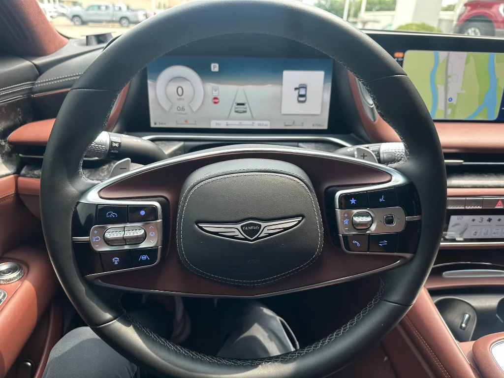 Used 2025 Uyuni White Genesis 3.5T e-SC image 3