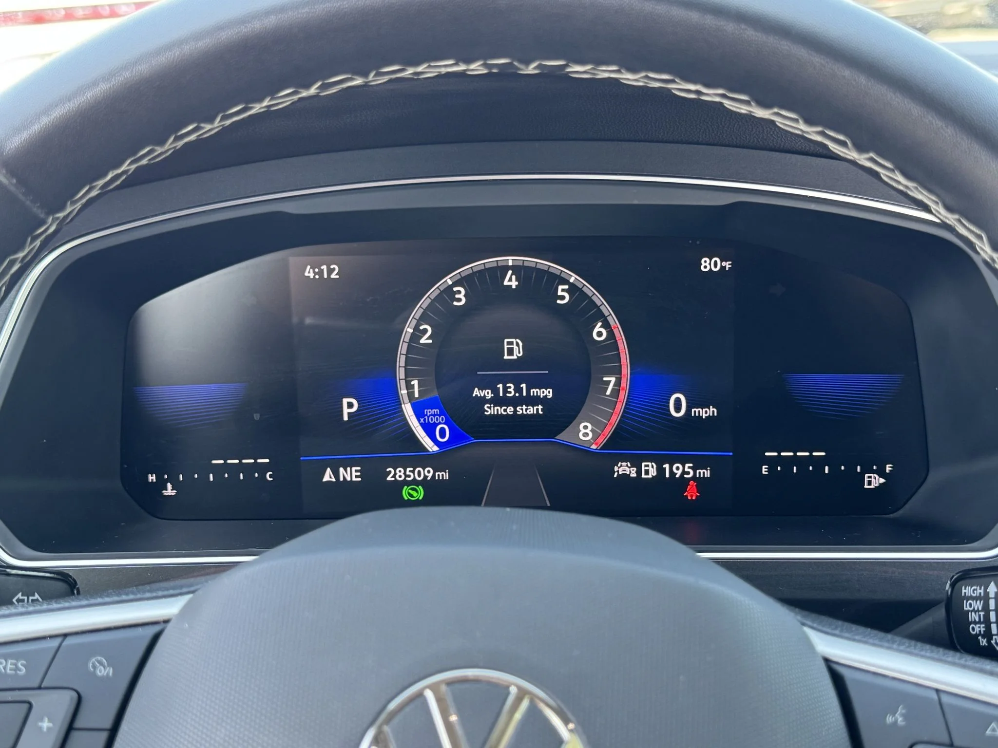 Used 2023 Platinum Gray Metallic Volkswagen SE image 17