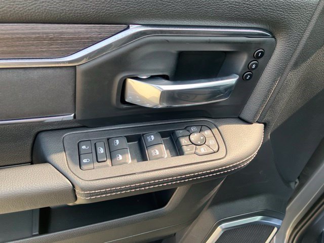 New 2026 Ceramic Gray Clear-Coat Exterior Paint RAM Laramie image 9