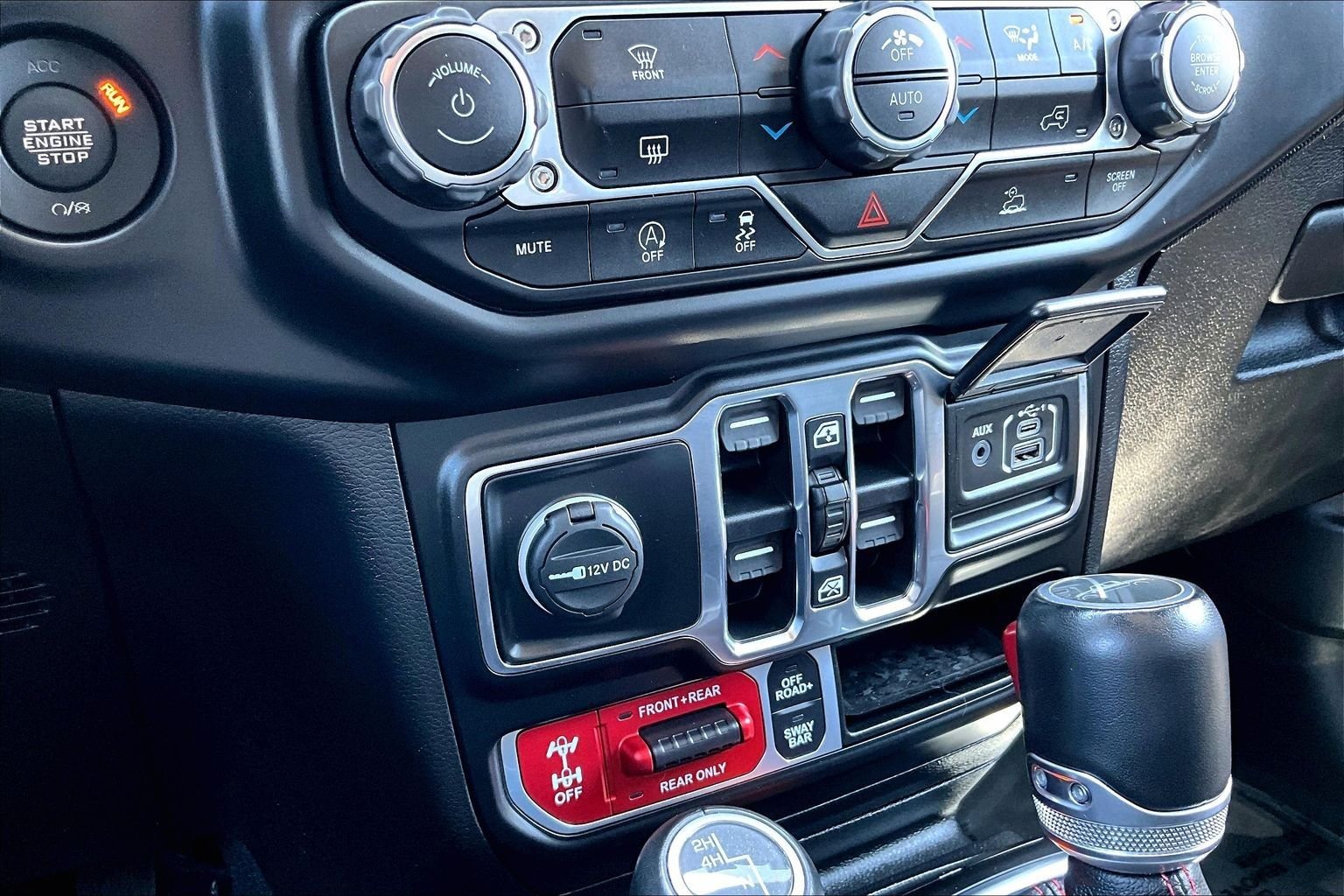 Used 2021 Gray Jeep Rubicon image 33