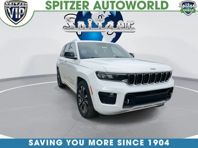 Used 2023 White Jeep Overland image 3