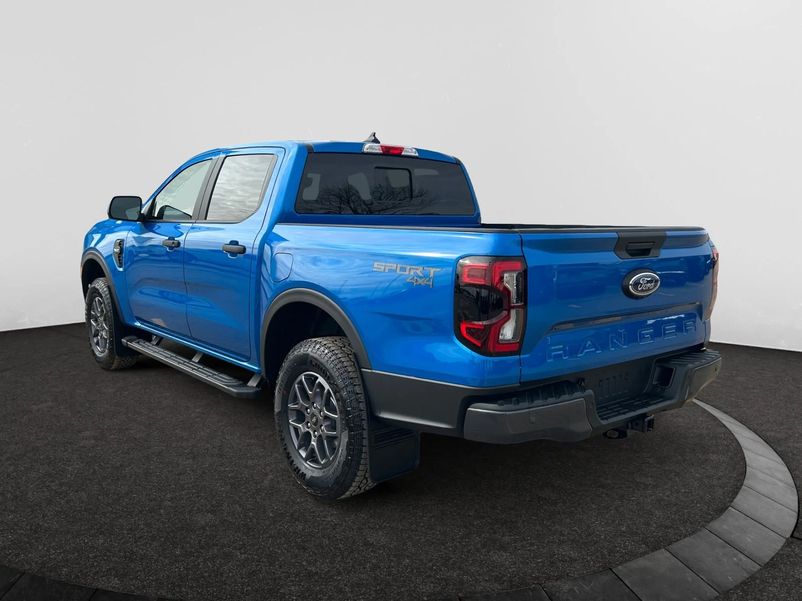 New 2026 Velocity Blue Metallic Ford XLT image 3