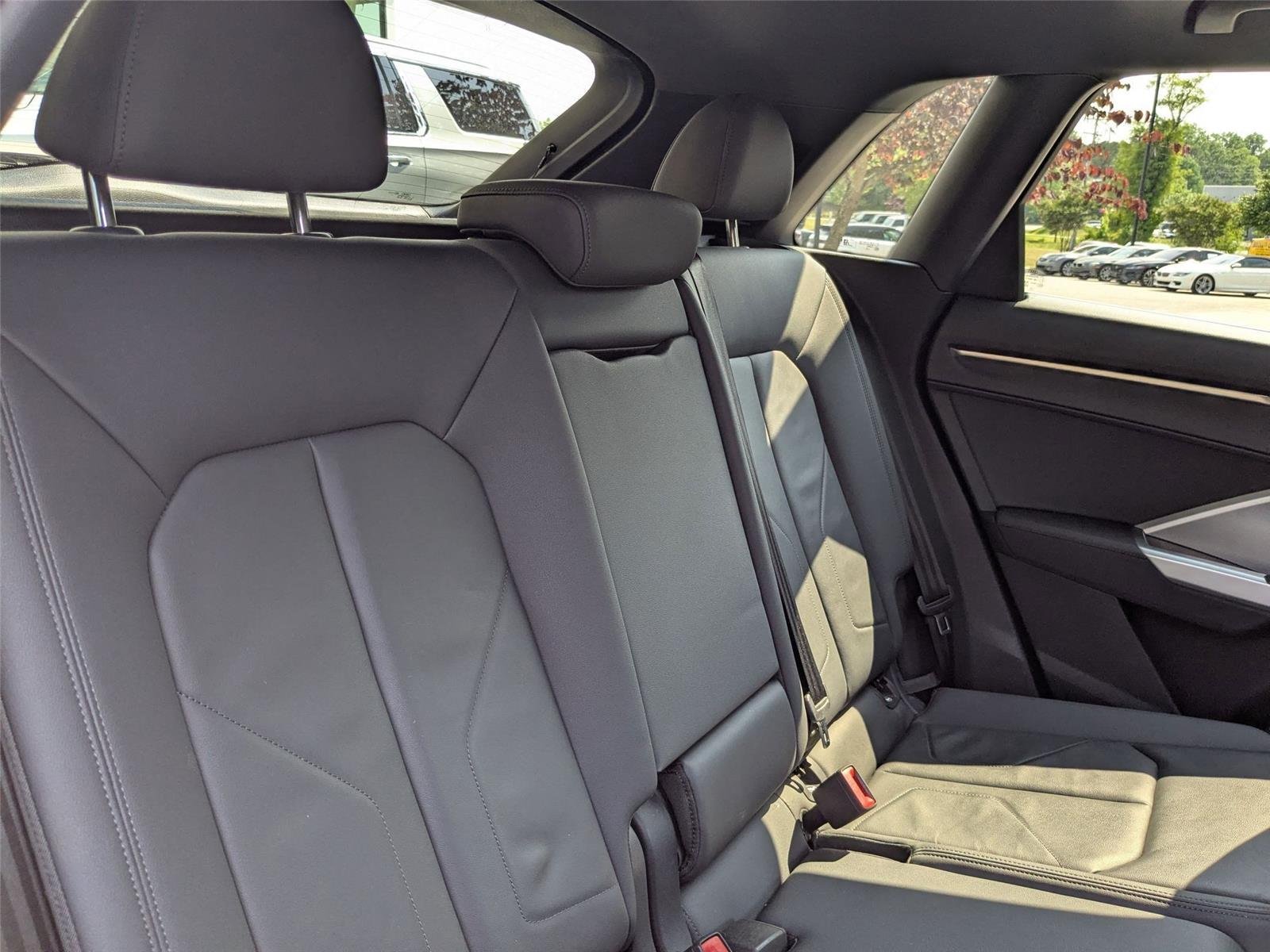Used 2025 Arkona White Audi S line Premium image 27