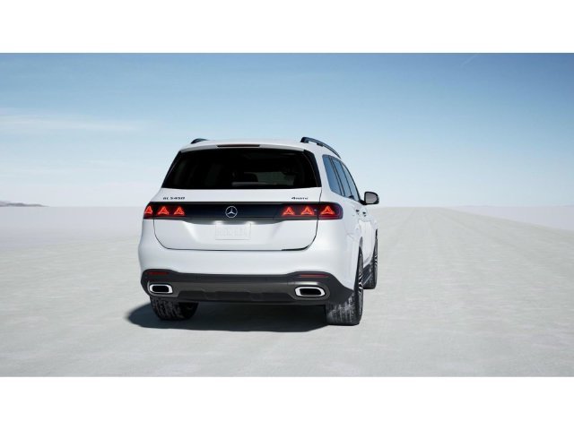 New 2027 MANUFAKTUR Moonlight White Metallic Mercedes-Benz GLS 450 image 25