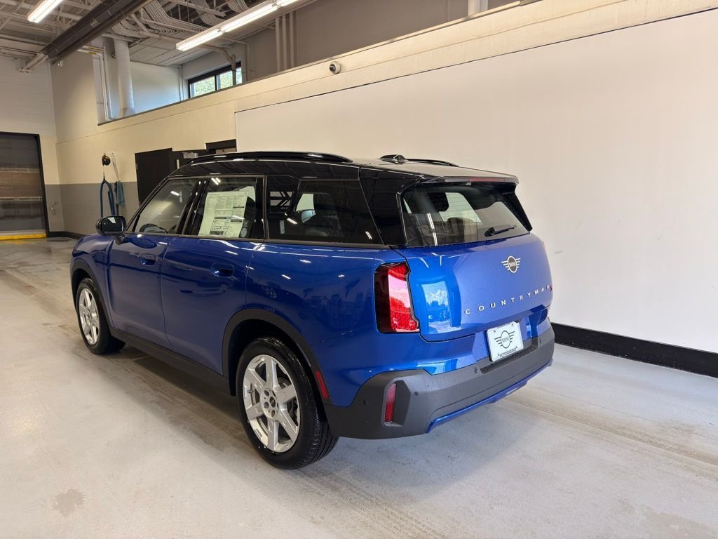 Certified Used 2025 Blazing Blue Metallic MINI  image 3