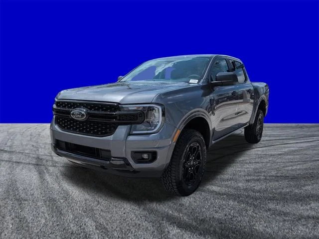 New 2026 Carbonized Gray Metallic Ford XLT image 8