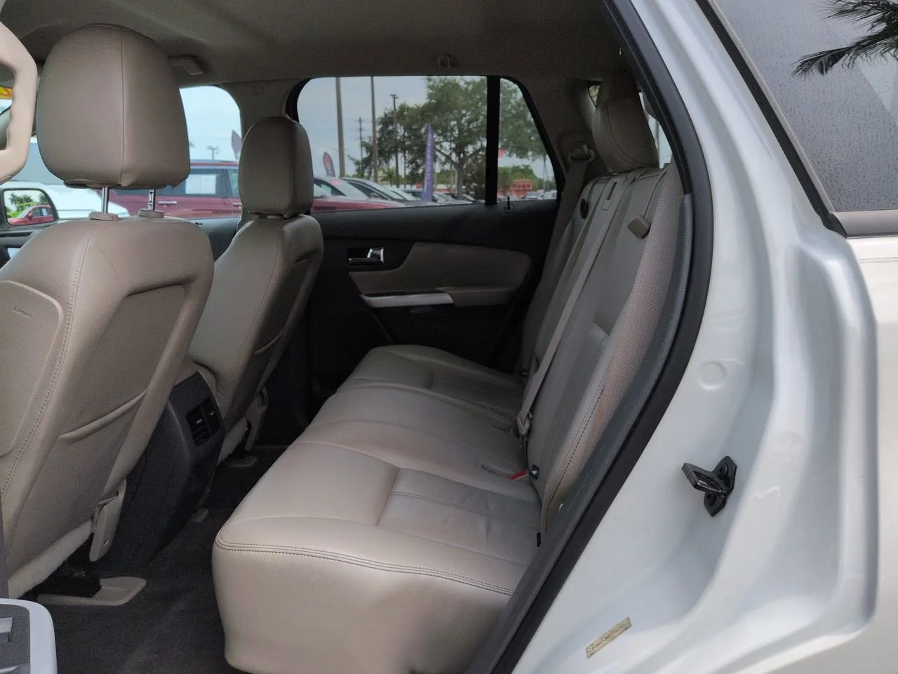 Used 2013 White Suede Ford SEL image 14
